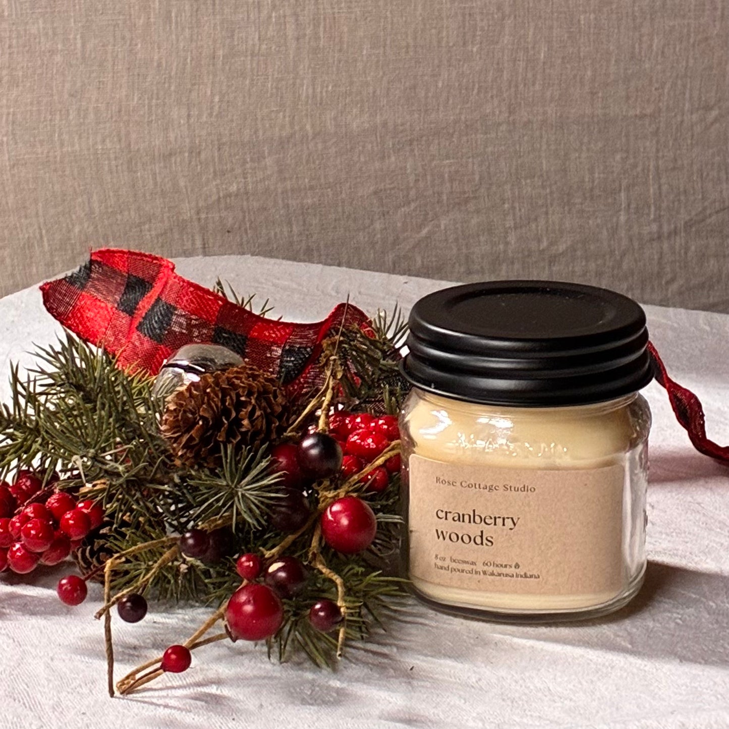 Cranberry Woods Scented Beeswax Candle