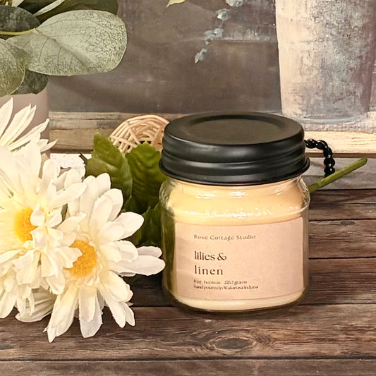 Lilies & Linen Scented Beeswax Candles